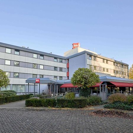 Hotel ibis Tilburg Exterior foto